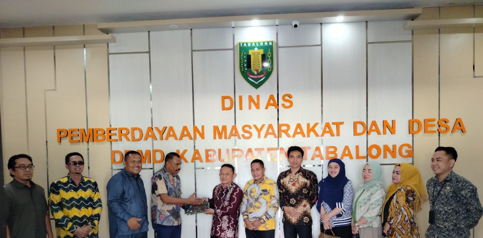 Panitia Khusus II DPRD Kabupaten Paser, melakukan Kunjungan Kerja pada 25 April 2024 ke Dinas Pemberdayaan Masyarakat dan Desa  Kabupaten Tabalong. Foto: IST/Humas DPRD Paser