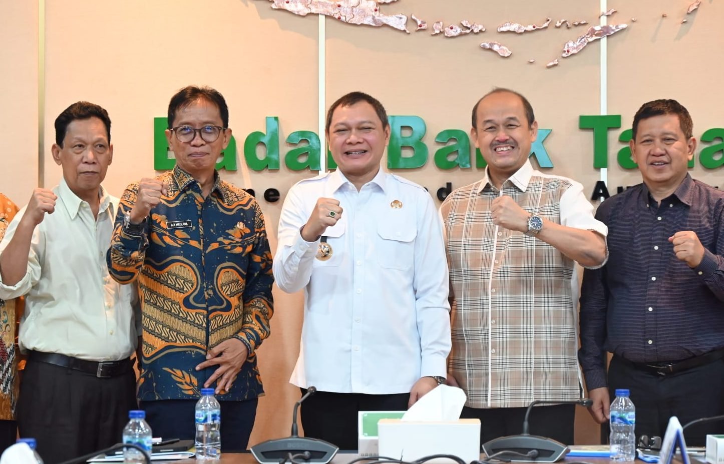 Pemkab Paser melakukan koordinasi atau audiensi dengan Bank Tanah pada Kementerian Agraria dan Tata Ruang Republik Indonesia di Jakarta, Selasa (30/04/2024). Foto: BorneoFlash/IST