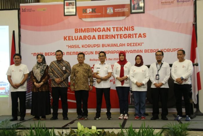 Pemkot Balikpapan Menggelar Bimbingan Teknis Keluarga Berintegritas kepada Pejabat beserta pasangan di lingkungan Pemerintah Kota Balikpapan, di Novotel Hotel Balikpapan, pada hari Rabu (8/5/2024). Foto: BorneoFlash/Niken Sulastri