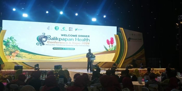Wali Kota Balikpapan H. Rahmad Mas'ud menyambut hangat kehadiran para peserta event Balikpapan Health Conference and Expo Tahun 2024, dengan jamuan makan malam di Balikpapan Sport Convention Center (BSCC)/DOME Balikpapan Pada Hari Kamis (9/5/2024) Malam. 