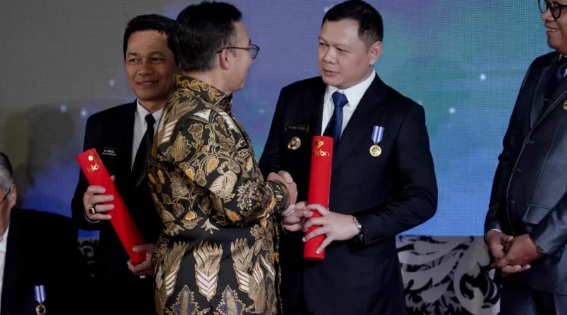 Program pengendalian penduduk dan KB, Pemkab Paser Raih Penghargaan Manggala Karya Kencana