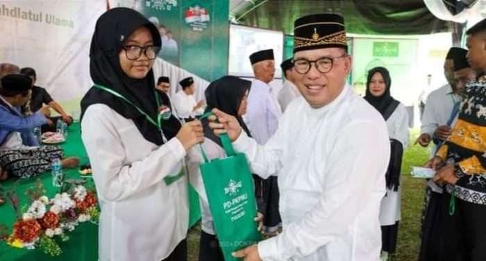 Pj Bupati PPU Makmur Marbun, menghadiri  Pendidikan Dasar dan Pendidikan Kader Penggerak Nahdlatul Ulama (PD-PKPNU) Angkatan IV di Madrasah Ibtidaiyah Al-Ikhlas, Kecamatan Waru, Jumat (28/6/2024) kemarin. Foto: IST/DiskominfoPPU