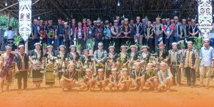 Datangkan Potensi Wisata, Pemkab Mahulu Hadiri Bekot Adat Ne’Laam dan Nemlaai di Kampung Long Tuyoq