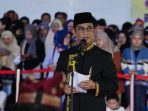 Wali Kota Balikpapan, H Rahmad Mas'ud Saat Menghadiri Karnaval Budaya Nusantara yang menjadi rangkaian Rakernas ke XVII APEKSI Tahun 2024 di Kota Balikpapan. Foto: BorneoFlash/IST