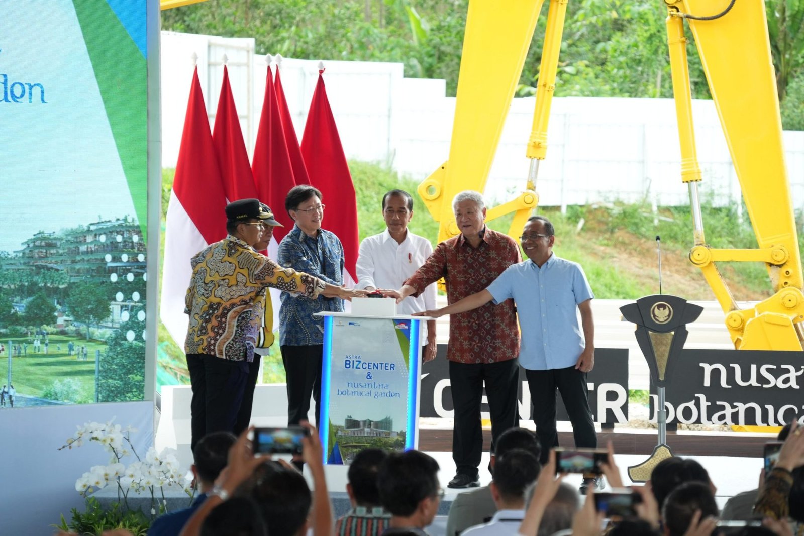 Langkah Awal Bersama: Peletakan Batu Pertama Astra Biz Center-IKN dan Pembangunan Nusantara Botanical Garden menandai komitmen bersama untuk membangun masa depan yang hijau dan modern bagi Nusantara. Foto: Ist/Humas Otorita IKN