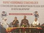 Bawaslu Kota Balikpapan menyelenggarakan Sosialisasi Rakor bersama stakeholder, di Hotel Novotel Balikpapan, pada hari Rabu (31/7/2024). Foto: BorneoFlash/Niken Sulastri