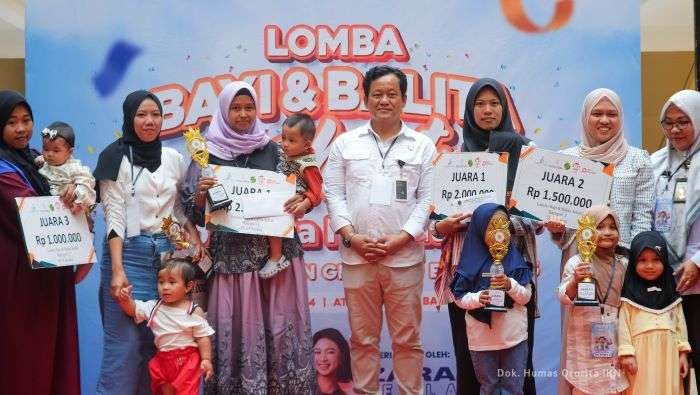 Otorita IKN bekerja sama dengan RS Hermina Balikpapan dan Agung Podomoro Land menyelenggarakan Lomba Bayi dan Balita Sehat Otorita IKN bekerja sama dengan RS Hermina Balikpapan dan Agung Podomoro Land menyelenggarakan Lomba Bayi dan Balita Sehat, Dalam rangka memperingati Hari Anak Nasional (HAN) 2024, di Atrium Plaza Balikpapan pada Selasa (23/7/2024). Foto: HO/Otorita IKN