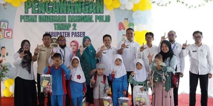 Pemkab Paser menggelar Pencanangan Pekan Imunisasi Nasional (PIN) Polio Tahap II, yang diselenggarakan di Kantor Desa Tepian Batang, Rabu (24/7/2024). Foto: BorneoFlash/IST