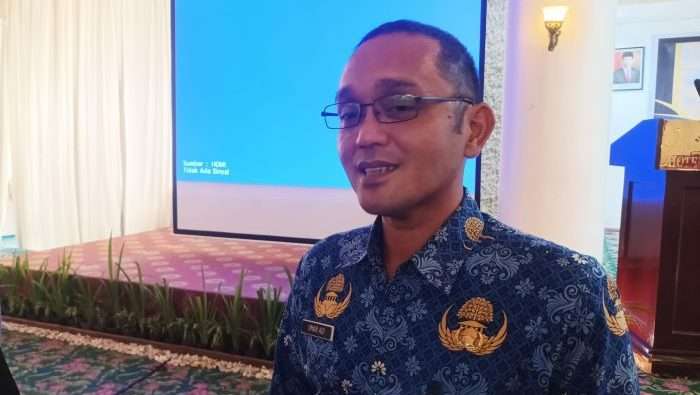 Plt Sekretaris DP3AKB Kota Balikpapan, Umar Adi. Foto: BorneoFlash/Niken Sulastri