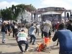 Simulasi Sispamkota di Halaman parkir Stadion Rondong Demang, pada Selasa (30/7/2024). Foto: HO/Humas Polres Kukar