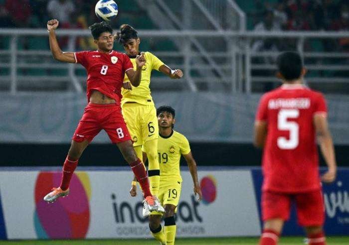 Indonesia menaklukkan Malaysia 1-0 di semifinal Piala AFF U-19 2024. Foto : BorneoFlash.com/ist