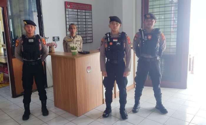 Kegiatan Rutin Yang Ditingkatkan (KRYD) oleh Polres Kukar, pada Kamis (15/8/2024). Foto: HO/Humas Polres Kukar