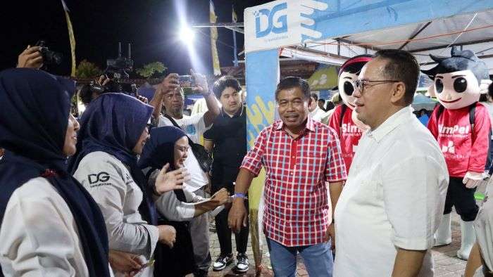 Pj Bupati PPU, Makmur Marbun saat bersama Wakil Rektor Institut Pemerintahan Dalam Negeri (IPDN) Suhajar Diantoro, Sabtu (10/8/2024). Foto: IST/diskominfoPPU