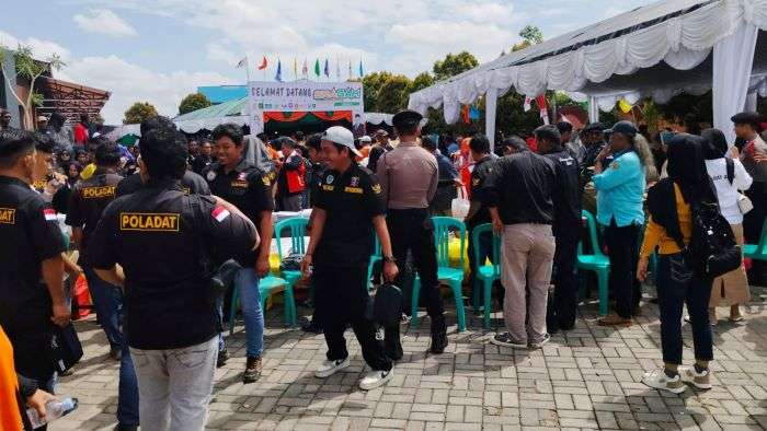 Polres Berau amankan Deklarasi Pasangan Calon Bupati Berau, Sri Juniarsih Masdan Gamalis (Sragam), Rabu (28/8/2024). Foto: HO/Humas Polres Berau