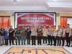 Polres Bontang menggelar kegiatan Latihan Tactical Floor Game, di Ballroom Hotel Bintang Sintuk, Jalan Urea Kelurahan Loktuan Kecamatan Bontang Utara, pada hari Jumat (09/8/2024). Foto: HO/Humas Polres Bontang