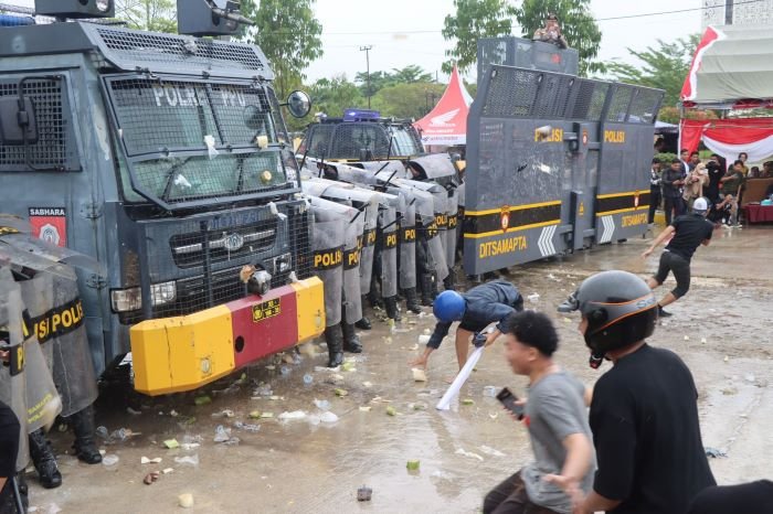 Siap Amankan Pilkada Serentak 2024, Polres PPU Gelar Simulasi Sispamkota