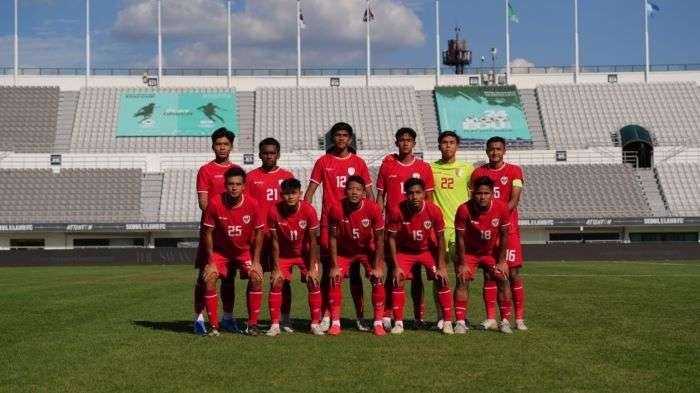 Tim U-20 Indonesia harus mengakui keunggulan 0-2 dari Thailand di laga kedua mereka pada ajang Seoul Earth On Us Cup 2024, di Stadion Mokdong, Korea Selatan, Jumat (30/8/2024). Foto: HO/pssi.org