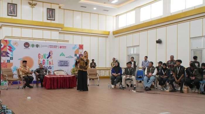 Kemenko PMK menggelar Gathering Generasi Digital Gerakan Nasional Revolusi Mental di Kabupaten Penajam Paser Utara (PPU), Kalimantan Timur (Kaltim), di Aula Kantor Bupati PPU pada Jumat (06/09/2024). Foto: HO/Kemenko PMK