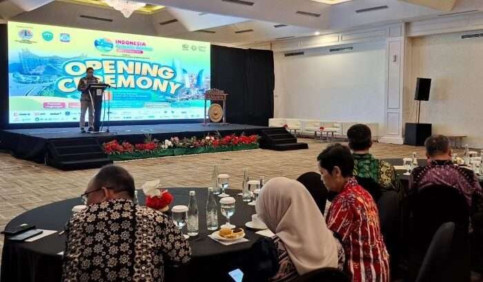 Opening Ceremony Indonesia Climate Change Expo and Forum (ICCEF) 2024 Road to Indonesia Pavilliun cop 29 di Baku, Azerbaijan. Di Kota Balikpapan. Foto: BorneoFlash/Niken Sulastri