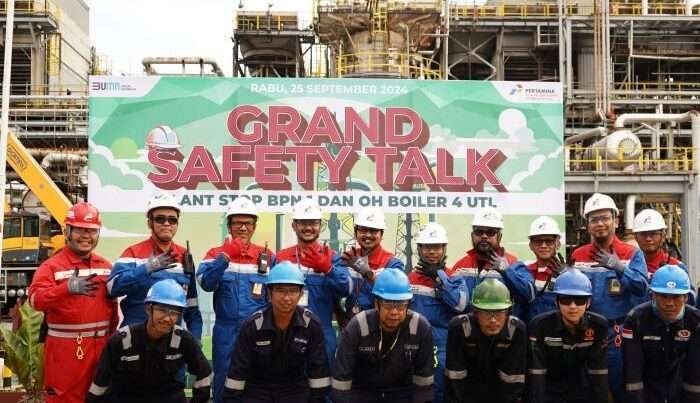 PT Kilang Pertamina Internasional (KPI) Unit Balikpapan menggelar Grand Safety Talk Plant Stop Kilang Balikpapan 1 dan Overhaul Boiler 4 UTL, pada Rabu (25/9/2024). Foto: HO/KPI Unit Balikpapan