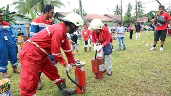 PT Pertamina EP (PEP) Field Bunyu menyelenggarakan Sosialisasi dan Demonstrasi Penggunaan Alat Pemadam Api (APAR) dan Fire Blanket pada 25 Agustus 2024. Foto: HO/PEP Bunyu Field