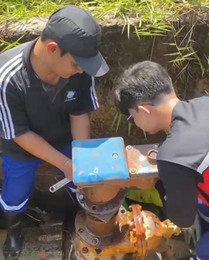 Jaringan Pipa Tetap Optimal, PTMB Rutin Lakukan Pemeriksaan Pipa Air Baku 