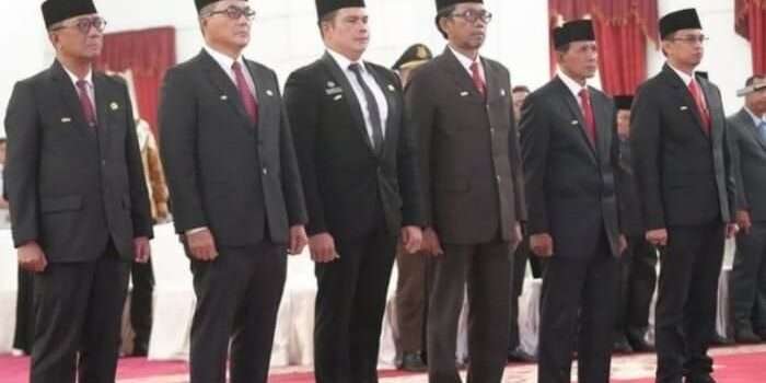 Pelantikan enam Penjabat Sementara Bupati dan Wali kota, Pengukuhan dilaksanakan di Pendopo Odah Etam Kaltim, Rabu (25/9/2024). Foto: BorneoFlash.com/Ist