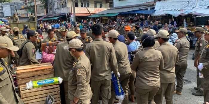 Kepala Satpol PP Imbau Tegas Pedagang Pasar Pandansari yang Nekat Berjualan