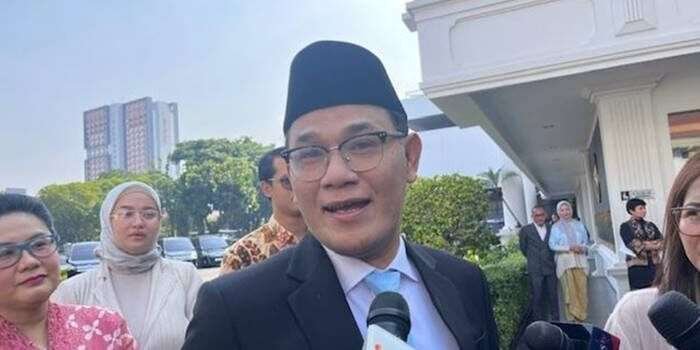 Budiman Sudjatmiko: Memberdayakan Masyarakat Miskin Melalui Program Makan Bergizi Gratis