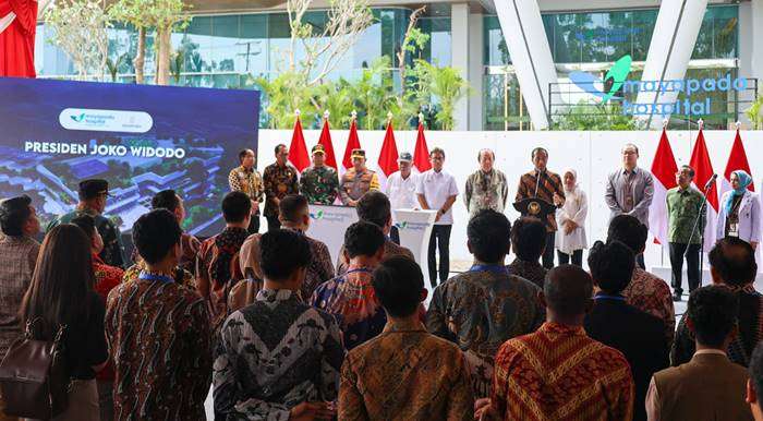 Presiden Republik Indonesia, Joko Widodo, meresmikan Mayapada Hospital Nusantara, pada Jumat (11/10/2024) di Ibu Kota Nusantara. Foto: HO/Humas Otorita IKN
