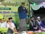 Penjabat (Pj) Bupati PPU Muhammad Zainal Arifin saat memberikan sambutan pada acara Peringatan Maulid Nabi Muhammad SAW 1446 H, di Rujab (Rumah Jabatan Bupati) jl. Coastal Road Sungai Parit Penajam PPU, jum’at malam (4/10/2024). Foto: BorneoFlash/Irwan