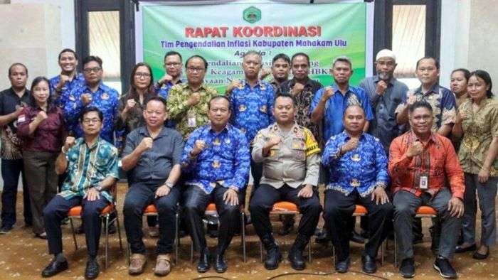 Rapat Koordinasi Tim Pengendalian Inflasi Daerah (TPID) pada Kamis (17/10/2024). Foto: HO/Prokopim Mahulu