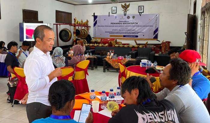 Otorita IKN bersama Kementerian Pariwisata dan Ekonomi Kreatif, Universitas Terbuka, dan Pemerintahan Desa Wonosari menggelar Pelatihan Pemandu Ekowisata di Desa Wonosari, Penajam Paser Utara, pada Rabu (23/10/2024) hingga Jumat (25/10/2024). (OIKN)