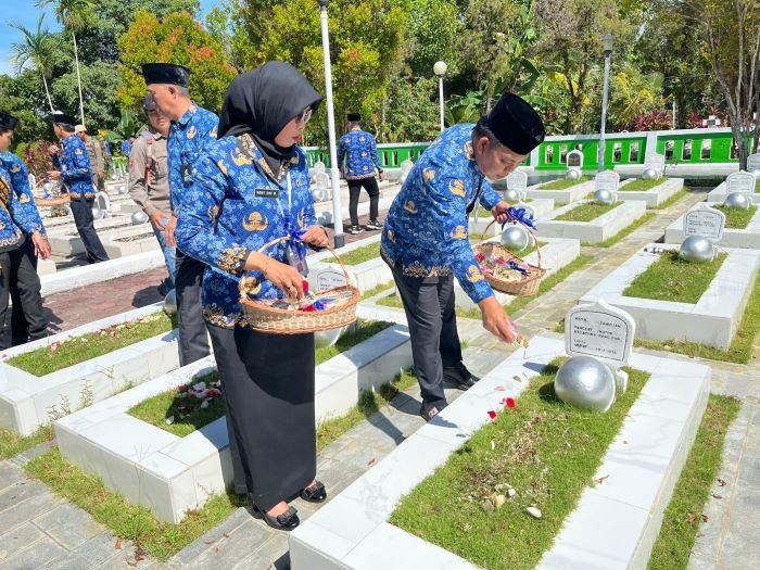 ASN Pemkot Balikpapan Laksanakan Ziarah dalam Rangka HUT KORPRI ke-53