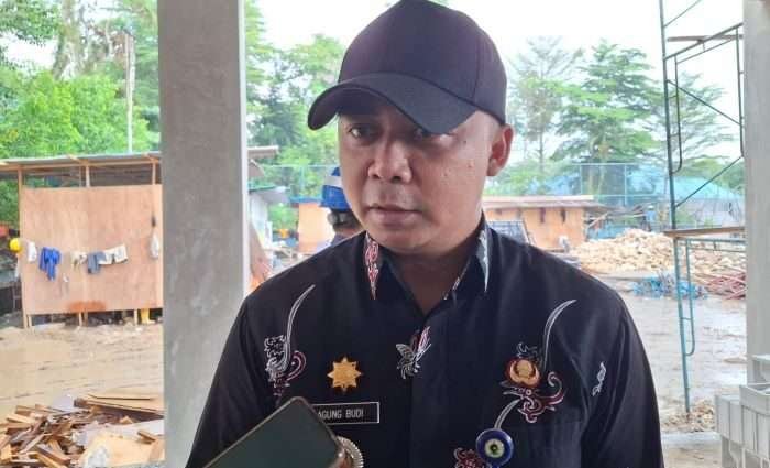 Camat Balikpapan Tengah, Agung Budi Wibowo. Foto: BorneoFlash/Niken Sulastri