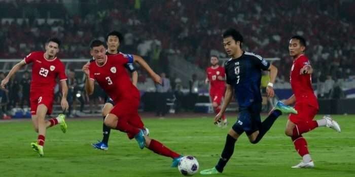 Timnas Indonesia saat melawan Jepang di Stadion Utama Gelora Bung Karno (SUGBK), Jakarta pada Jumat (15/11/2024) malam. Foto: Ist/tvOnenews.com