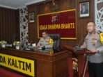 Wakapolda Kaltim Brigjen Pol. Dr. H. M. Sabilul Alif, S.H., S.I.K., M.Si., saat memimpin Taklimat Akhir Audit Pengawasan dan Pemeriksaan (Wasrik) Itwasda, Selasa, 19 November 2024. Foto: HO/Humas Polda Kaltim