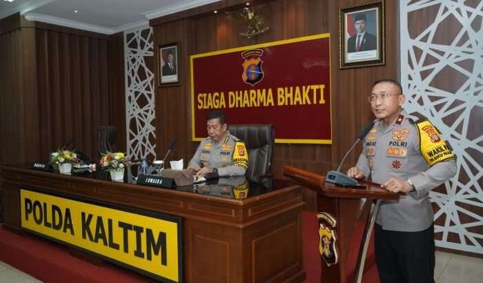 Wakapolda Kaltim Brigjen Pol. Dr. H. M. Sabilul Alif, S.H., S.I.K., M.Si., saat memimpin Taklimat Akhir Audit Pengawasan dan Pemeriksaan (Wasrik) Itwasda, Selasa, 19 November 2024. Foto: HO/Humas Polda Kaltim