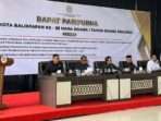 Wakil Bapemperda DPRD Kota Balikpapan, Iwan Wahyudi pada rapat paripurna DPRD Kota Balikpapan, di Gedung Parkir Klandasan Lantai 8 pada hari Rabu (20/11/2024). Foto: BorneoFlash/Niken Sulastri