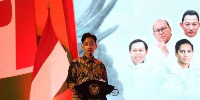 Gibran Desak Penghapusan PPDB Zonasi, Hetifah Tegaskan Perlunya Kebijakan yang Lebih Matang