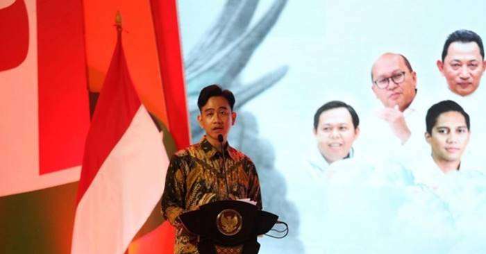 Gibran tegas minta PPDB zonasi dihapuskan. Cek skema yang dipersiapkan Kemendikdasmen. Foto: Agung Pambudhy