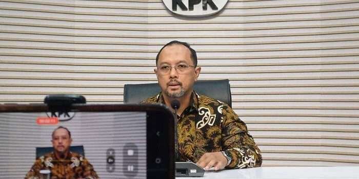 Korupsi di Balik Proyek Jalur Kereta: Pejabat BPK Jadi Tersangka Utama dalam Skandal Suap Rp14,5 Miliar