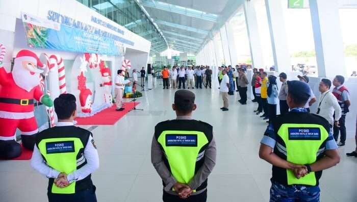 Bandara SAMS Sepinggan Balikpapan secara resmi membuka Posko Terpadu Angkutan Udara Natal 2024 dan Tahun Baru 2025 (Nataru). Foto: BorneoFlash/Ist