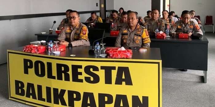 Kapolresta Balikpapan Hadiri Rakor Ops Lilin/Nataru 2024 Via Zoom Bersama Kementerian dan TNI di Jakarta