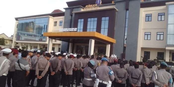 Ratusan Personel Gabungan Siap Amankan Malam Natal di Balikpapan