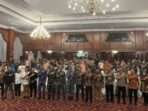 Rapat Pleno Terbuka Rekapitulasi Hasil Perhitungan Perolehan Suara untuk Pemilihan Gubernur dan Wakil Gubernur Kaltim, serta Pemilihan Wali kota dan Wakil Wali kota Balikpapan 2024, diselenggarakan di Grand Senyiur Hotel Balikpapan pada 4-6 Desember 2024. Foto: BorneoFlash/Niken Sulastri