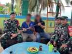 Warga di wilayah perbatasan menyerahkan senjata api Rakitan secara sukarela kepada Pos Tanjung Aru dan Satgas Intel Kodam VI/Mulawarman, Kamis (26/12/2024). Foto: HO/Pendam VI/Mlw