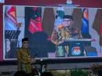 Wakil Wali Kota Balikpapan terpilih, Bagus Susetyo saat memberikan sambutan pada acara KPU Balikpapan yang berlangsung di Hotel Novotel Balikpapan, Kamis malam, 9 Januari 2025. Foto: BorneoFlash.com/Niken