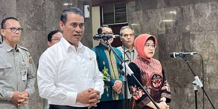 Harga Beras Turun Jadi Rp 12.000/kg, Menteri Pertanian Soroti Penurunan Harga Gabah di Bawah HPP