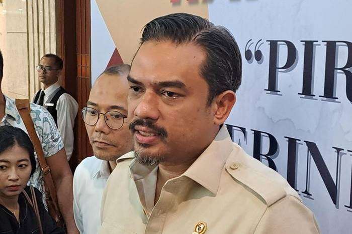 Menteri UMKM Maman Abdurrahman saat ditemui di Hotel Bidakara, Jakarta, Sabtu (25/1/2025). Foto: KOMPAS/ADHYASTA DIRGANTARA